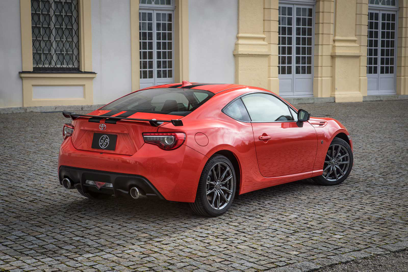 Illustration for article titled The New Toyota GT 860 Special Edition Is An Orange Reason To Not Buy The Subaru BRZ